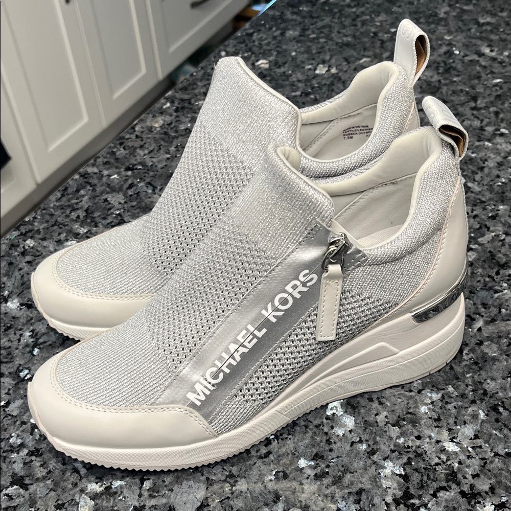 Michael Kors Women's Metallic Silver and Cream Sneakers